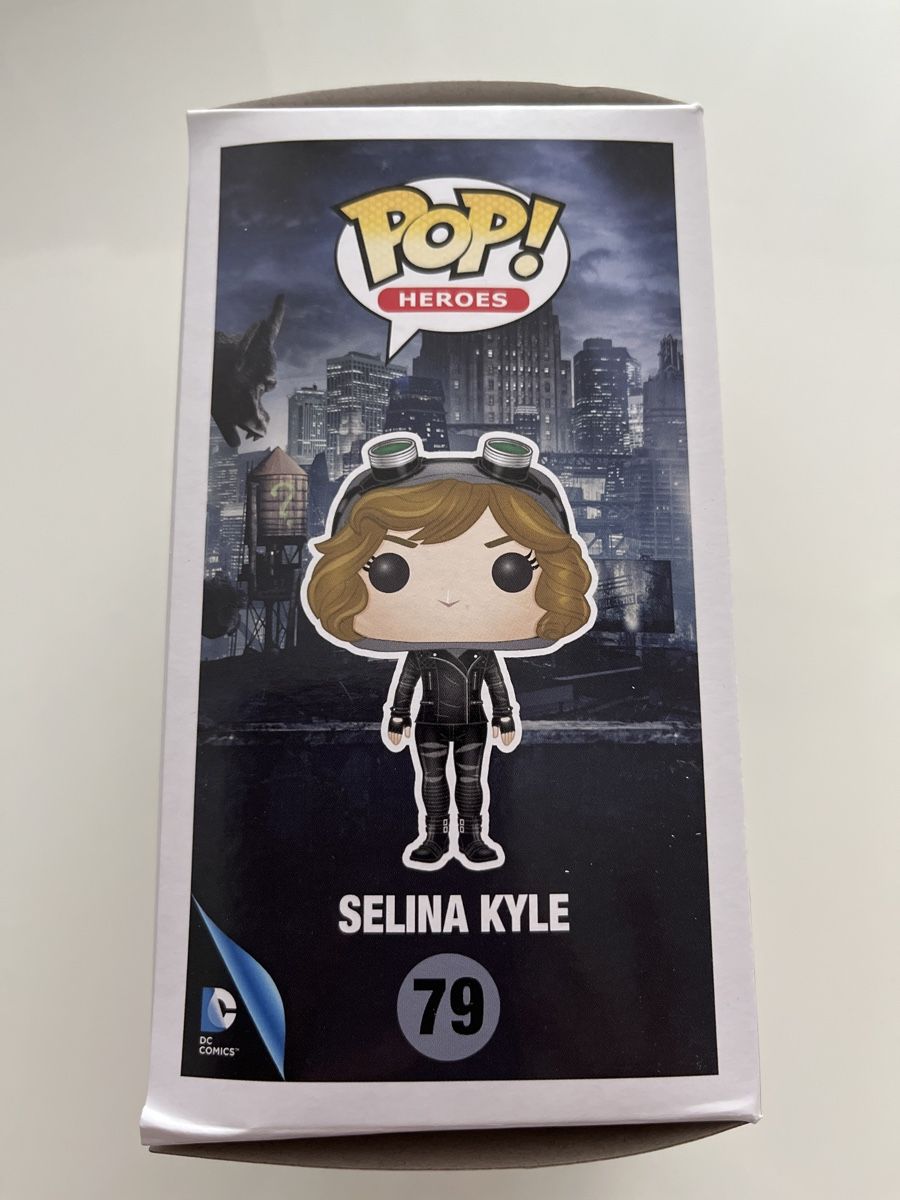 Funko Figurines: Funko pop Gotham Selina Kyle 79 – D'occasion à Yverdon-les-Bains par vin_95zk 1