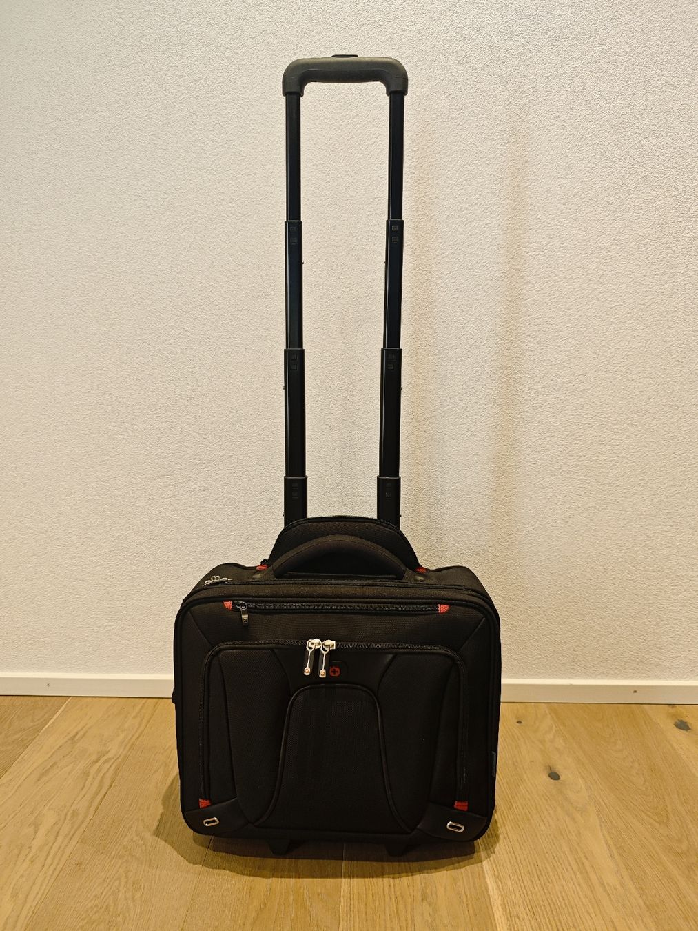 Valigie & Borse: Rollkoffer Wenger Transfer – Usato da Hinwil venduto da Colly20