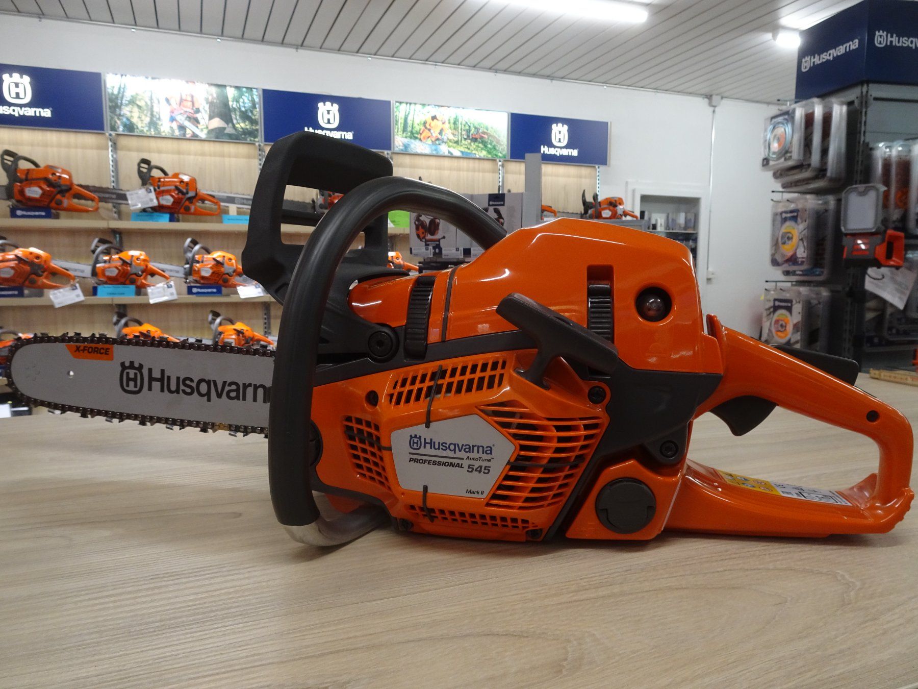 Husqvarna Sägen: Kettensäge 545XP 38cm Husqvarna – Neu und originalverpackt aus Rüegsbach von HusqvarnaShop3418