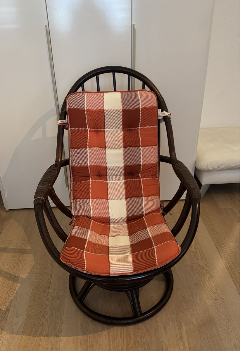 Fauteuils: Drehbarer Bambussessel – D'occasion à Buttikon SZ par Lafi1