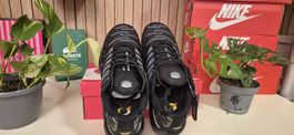 orginal Nike Air Max Plus TN Schwarz Gr. 44 Neu