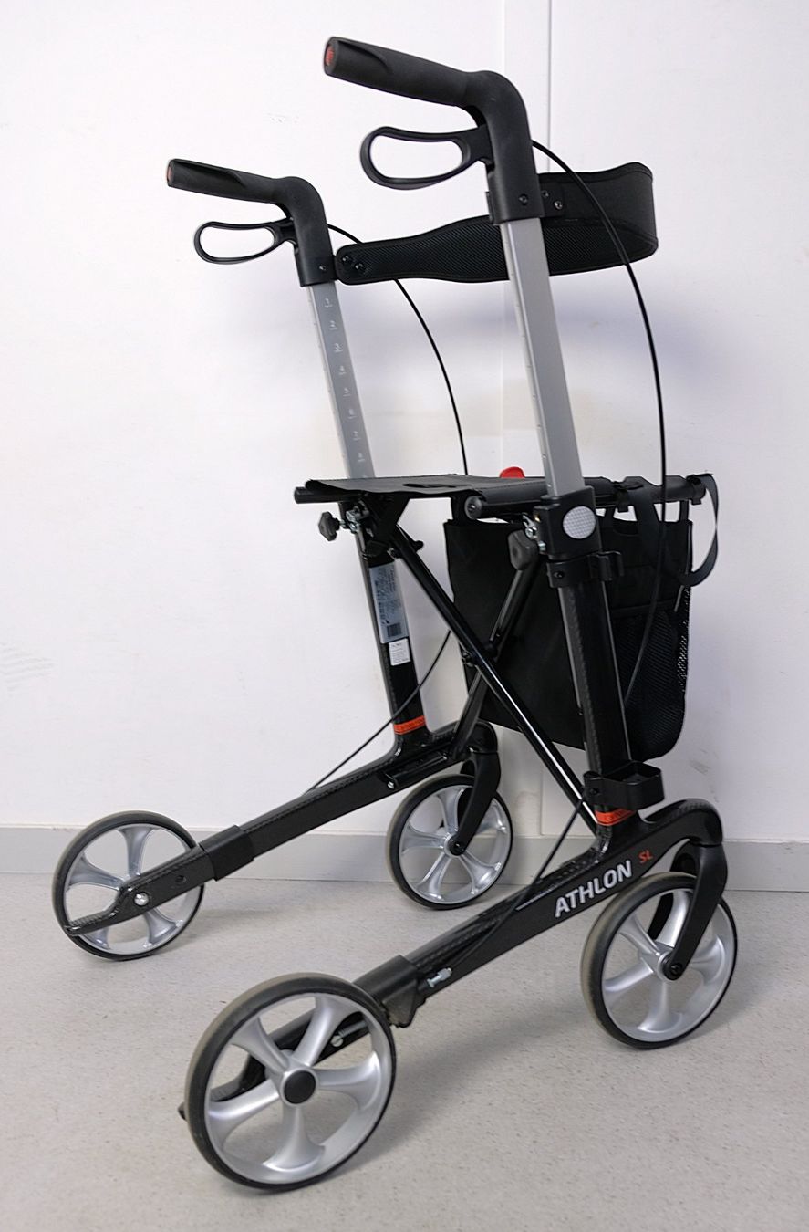 Aides à la marche: Birkenrot Rollator Athlon Carbon – D'occasion à Volketswil par brockipfannenstil 2