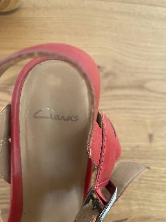 Clarks Damenschuhe: Clarks Keilsandalen Gr 37 – Gebraucht aus Renens VD von siric1996 3