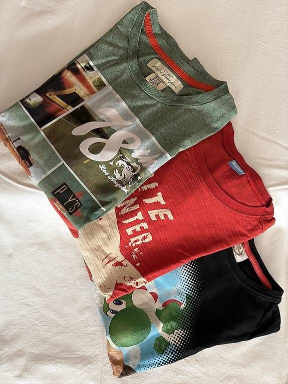 Kleiderpakete & -sets: Drei T-Shirts Gr 152 – Gebraucht aus Alpnach Dorf von Gada8