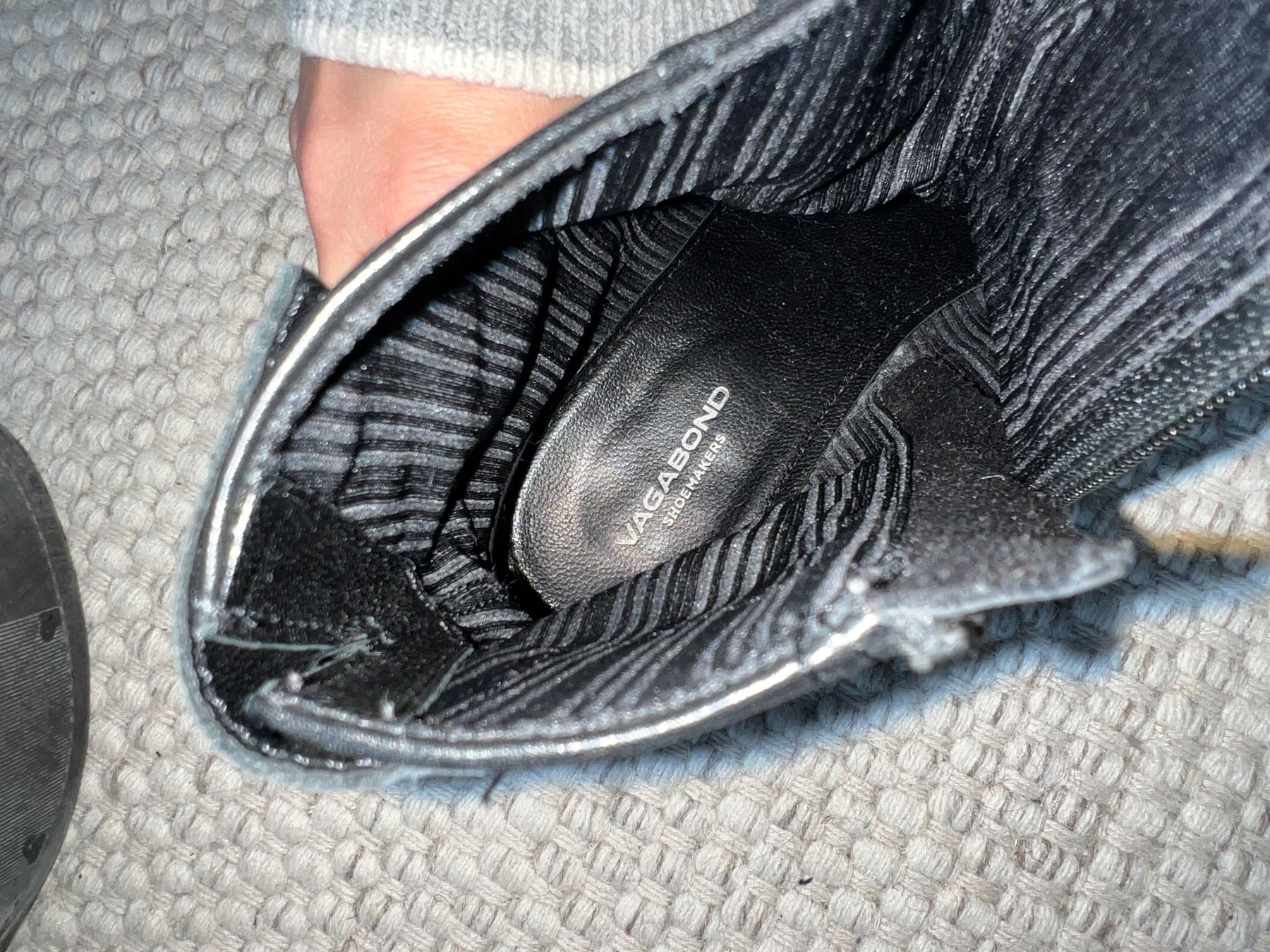 Vagabond Scarpe da donna: Vagabond schwarze Stiefeletten – Usato da Port venduto da lau_pdf5 3