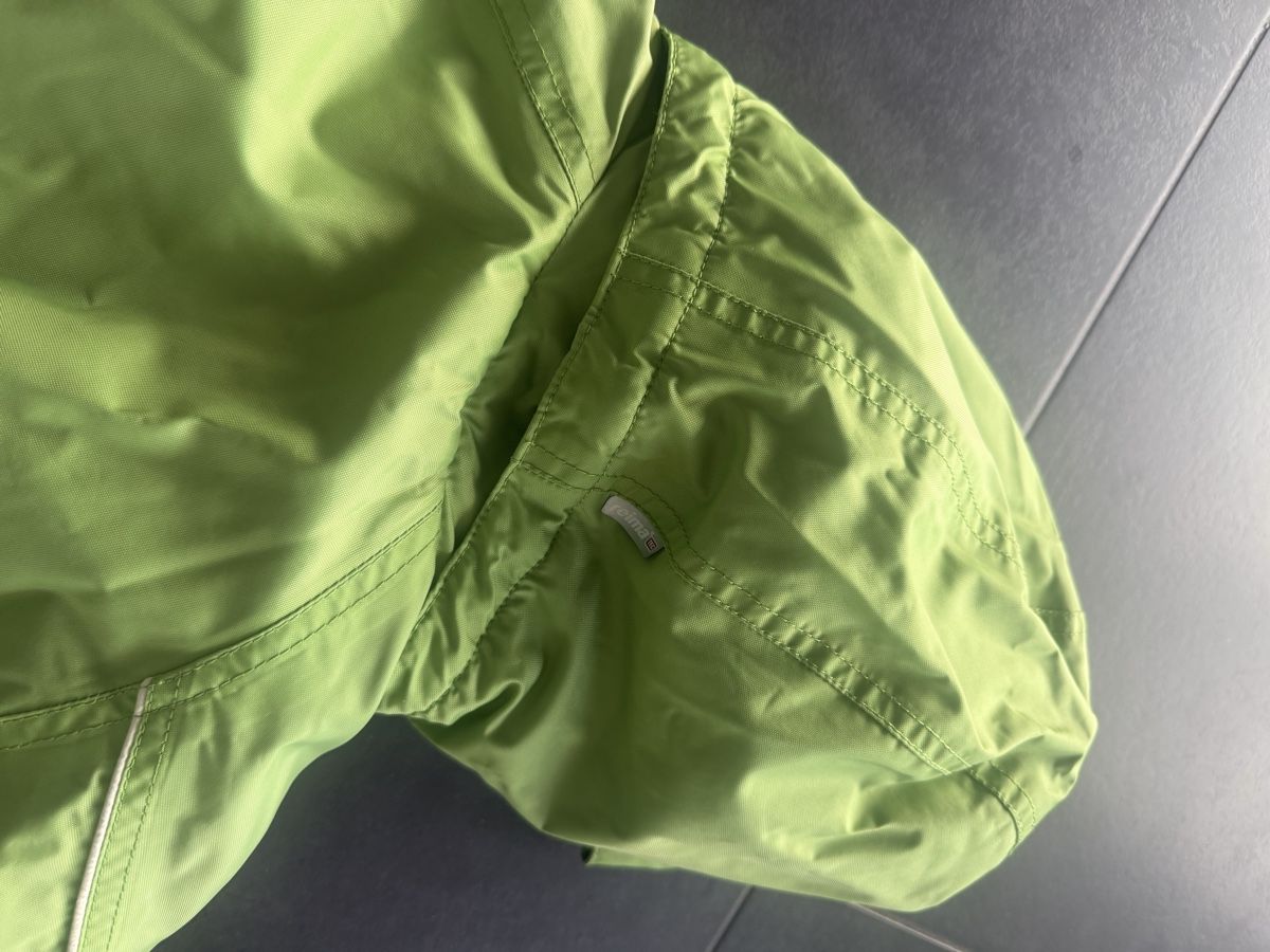 Reima Giacche & Cappotti: Reimajacke Gr. 128. Kleine löcher – Usato da Feldbrunnen venduto da cleo09 6