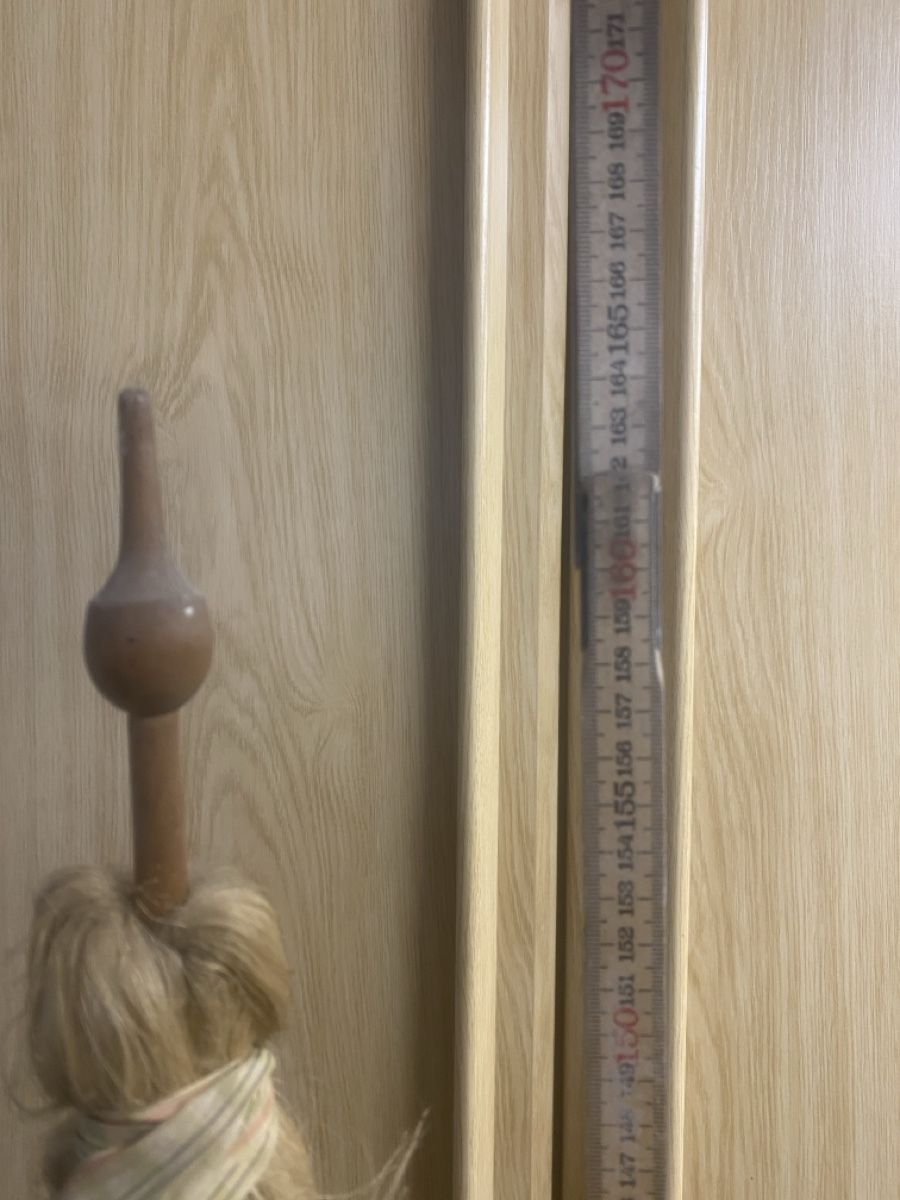 Ruote per filare: Antikes Holz-Spinnrad: Rustikale Volkskunst – Usato da Moosseedorf venduto da chaschu 1