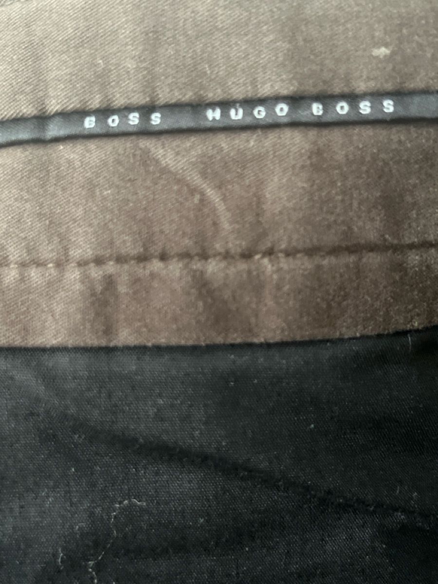Hugo Boss Pantaloni: HUGO BOSS chocolate trousers – Usato da Rüschlikon venduto da ant_5v7g 3