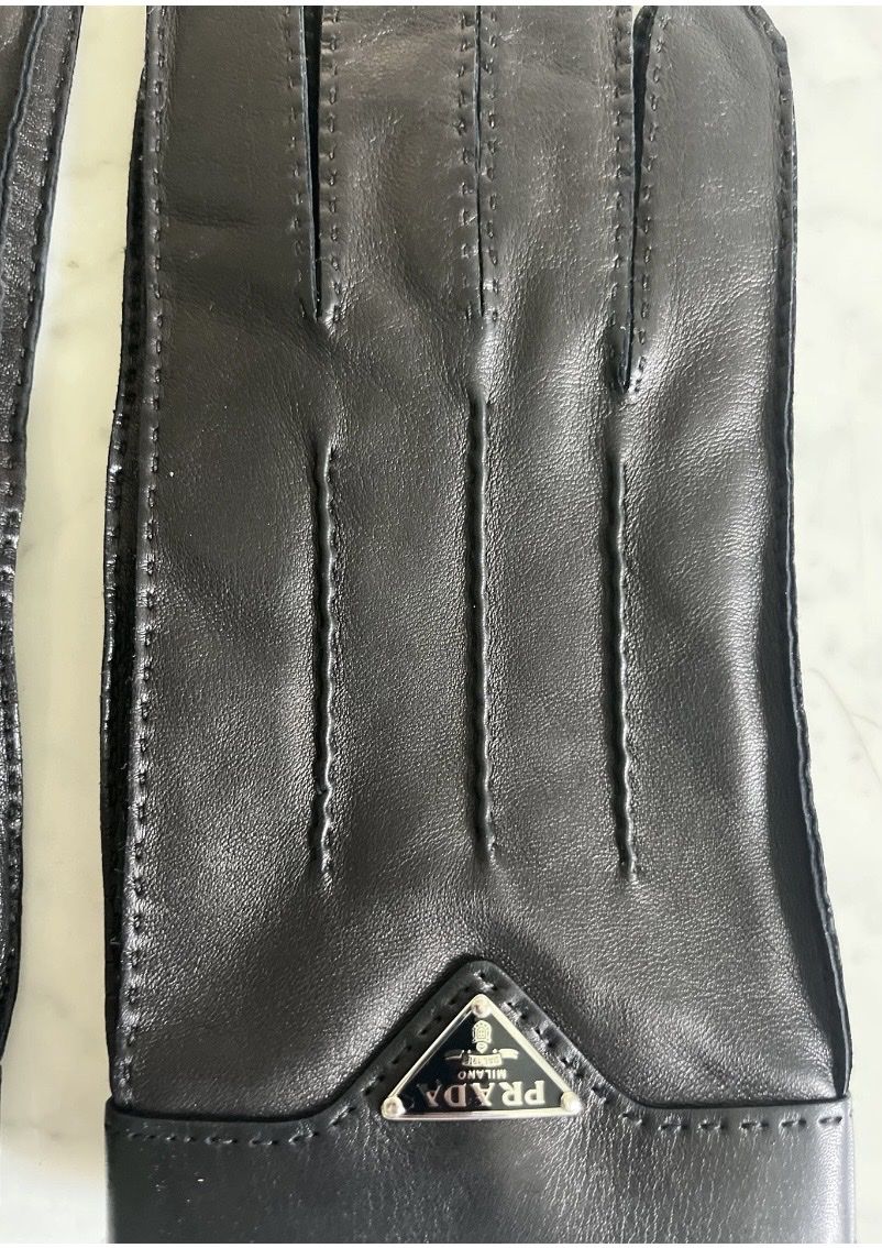 Prada Altri accessori da uomo: NEU Prada Handschuhe, 9,5, schwarz, NP 880 CHF – Nuovo (secondo la descrizione) da Zollikon venduto da Mia_Zollikon 1
