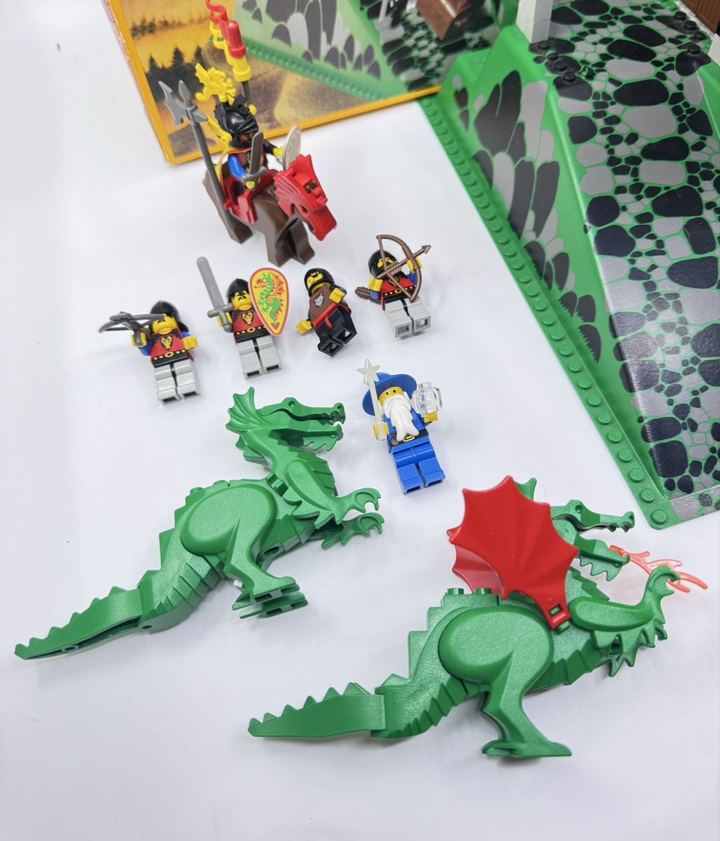 Lego Kit di costruzioni: Lego System 6082 Castle Fire Breathing Fortress – Usato da Herisau venduto da Seyashop1 3
