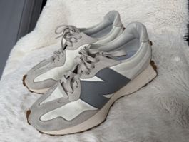 New Balance 327 Sneaker