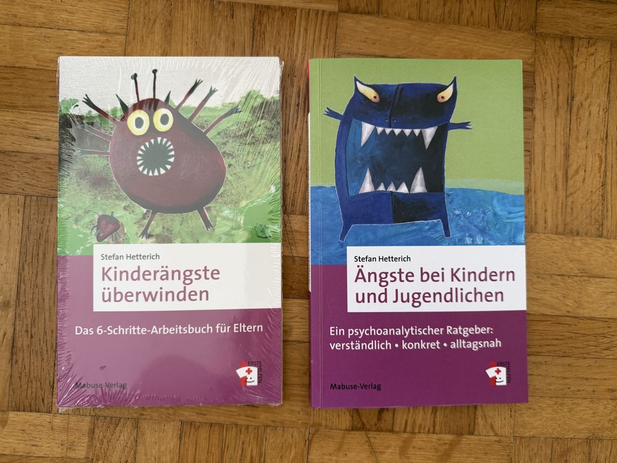 Libri: Ängste bei Kindern & Jugendlichen/Kinderängste überwinden – Nuovo e nell'imballaggio originale da Aarau venduto da Tam6