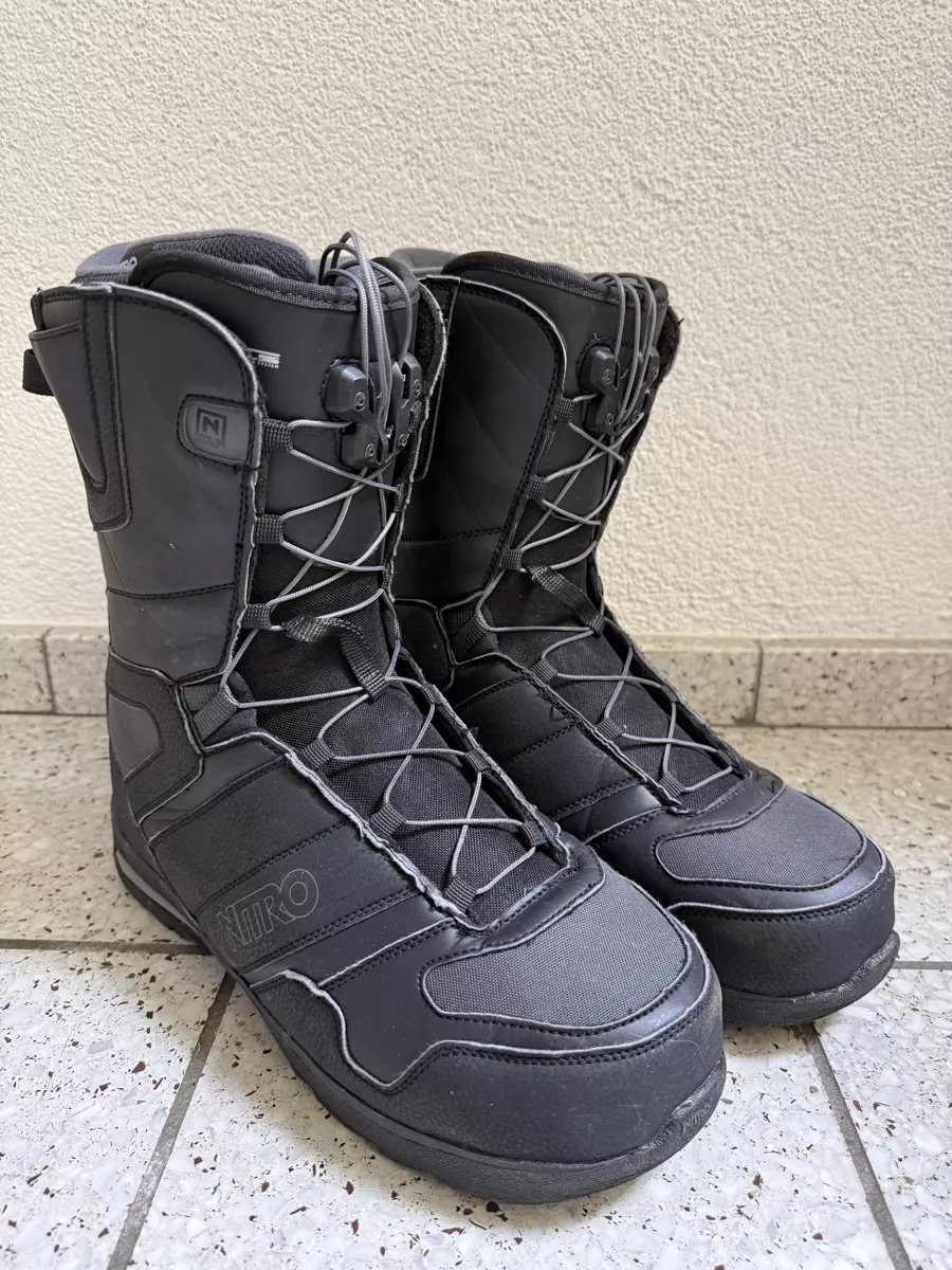 Snowboard Nitro Scarpe da uomo: Snowboardschuhe NITRO – Usato da Richterswil venduto da da_sp05