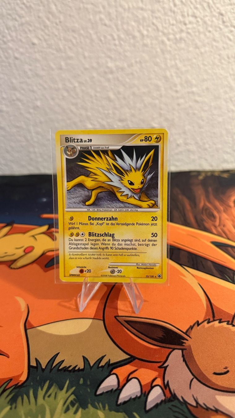 Pokémon Carte collezionabili: 2008 Jolteon 23/100 – Usato da Dübendorf venduto da Simplysimi