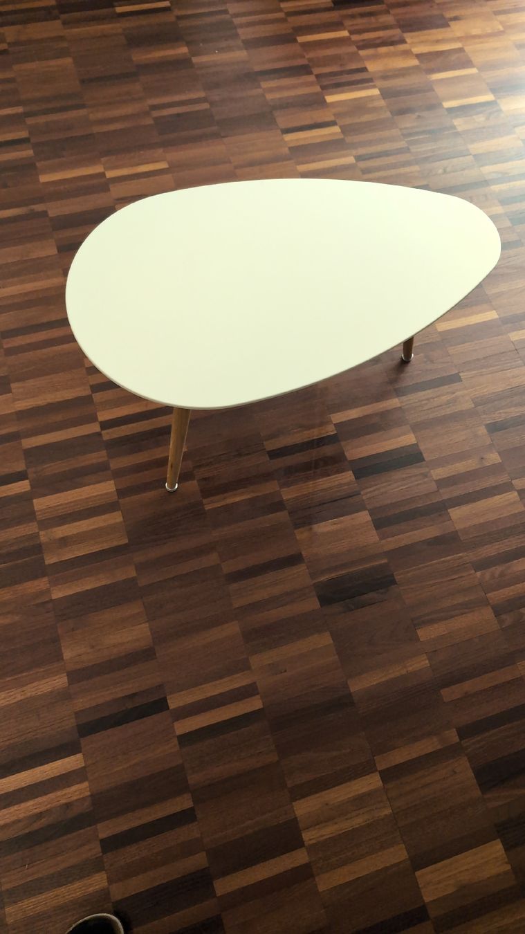 Tavoli: Moderner Couchtisch im skandinavischen Design – Usato da Freienwil venduto da MarcelloMarra 2