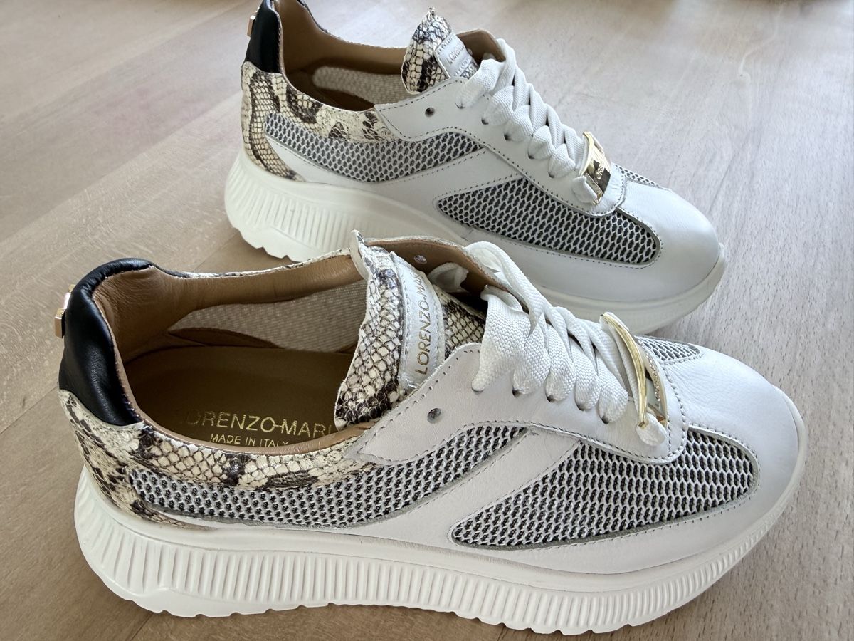 Scarpe da donna: Lorenzo-Mari Sneaker, Leder/Python-Optik, Gr. 36, neuwertig – Usato da Hosenruck venduto da esthilein71 1