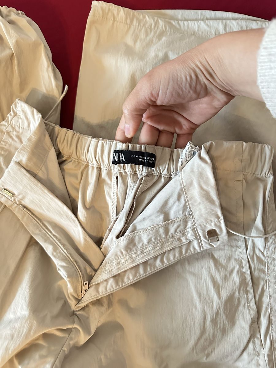 Zara Pantalons: Zara Beige Drawstring Cargo Pants – D'occasion à Murgenthal par mar_q2yf 2