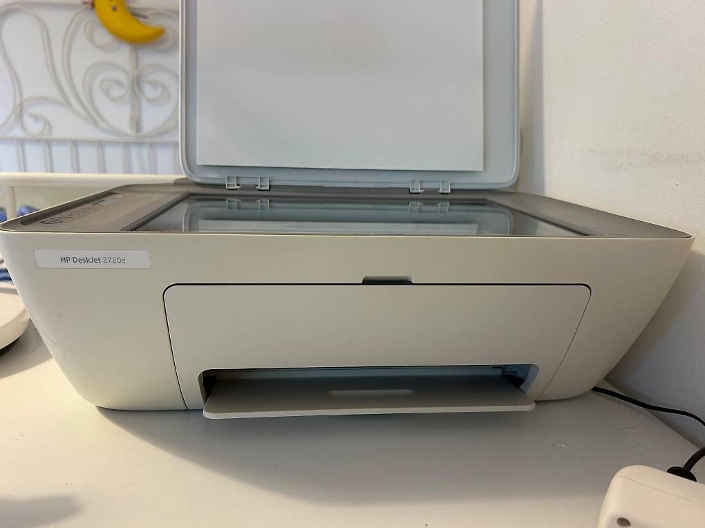 Imprimantes: HP DeskJet 2720e Multifunctional Printer (All-in-One) – D'occasion à Dübendorf par lij_9w87 1