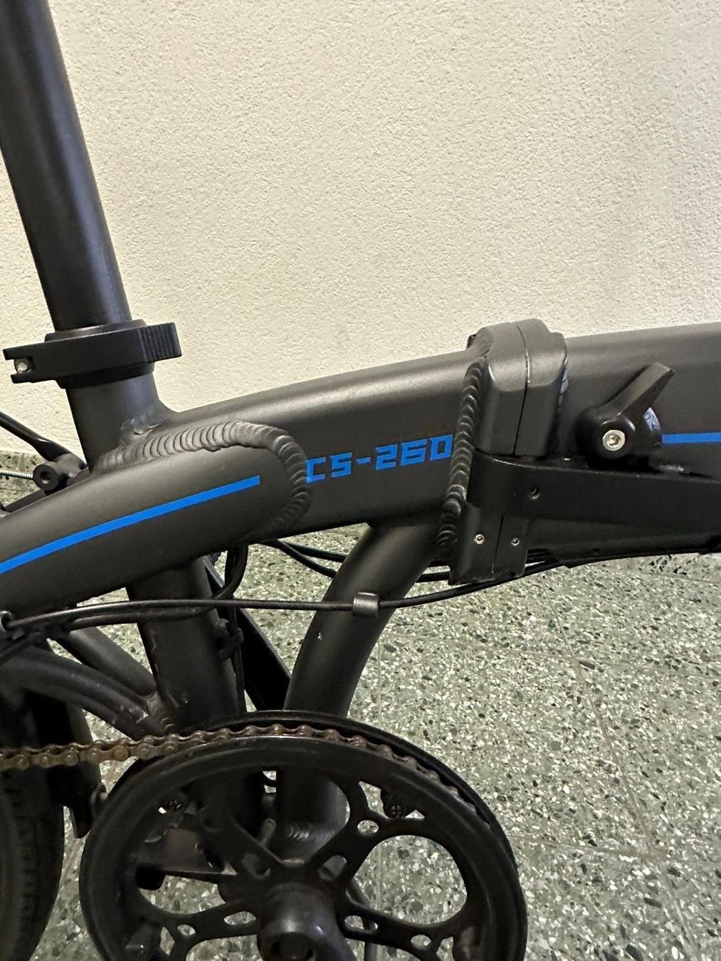 Totem Biciclette: Totem Elektrovelo Klappvelo – Usato da Wädenswil venduto da cet_gz6g 2