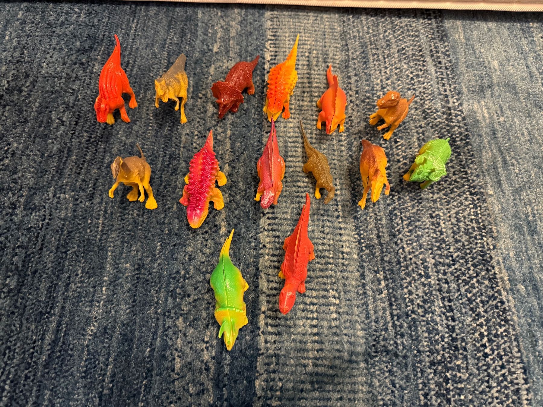 Giocattoli: Kleine Dinosaurier-Figuren, 14 Stk – Nuovo (secondo la descrizione) da Meilen venduto da oli_yp7q