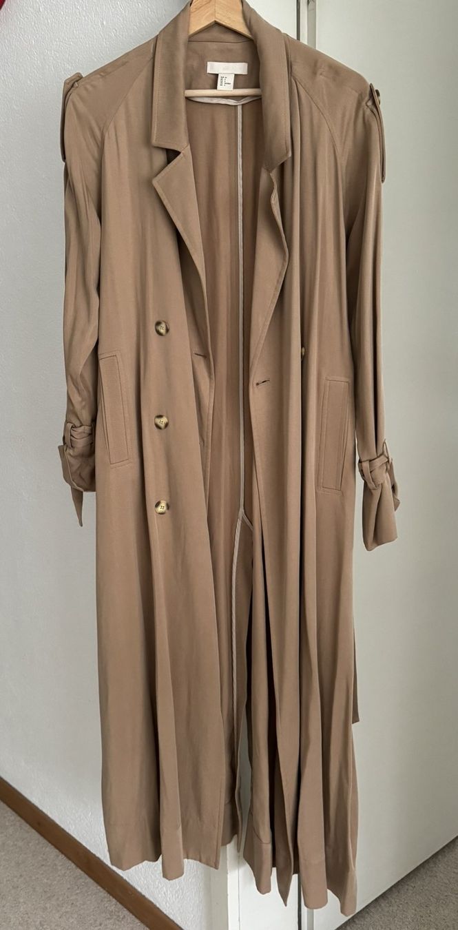 H&M Cappotti: Damen Trenchcoat H&M – Usato da Kilchberg ZH venduto da Mikhail83