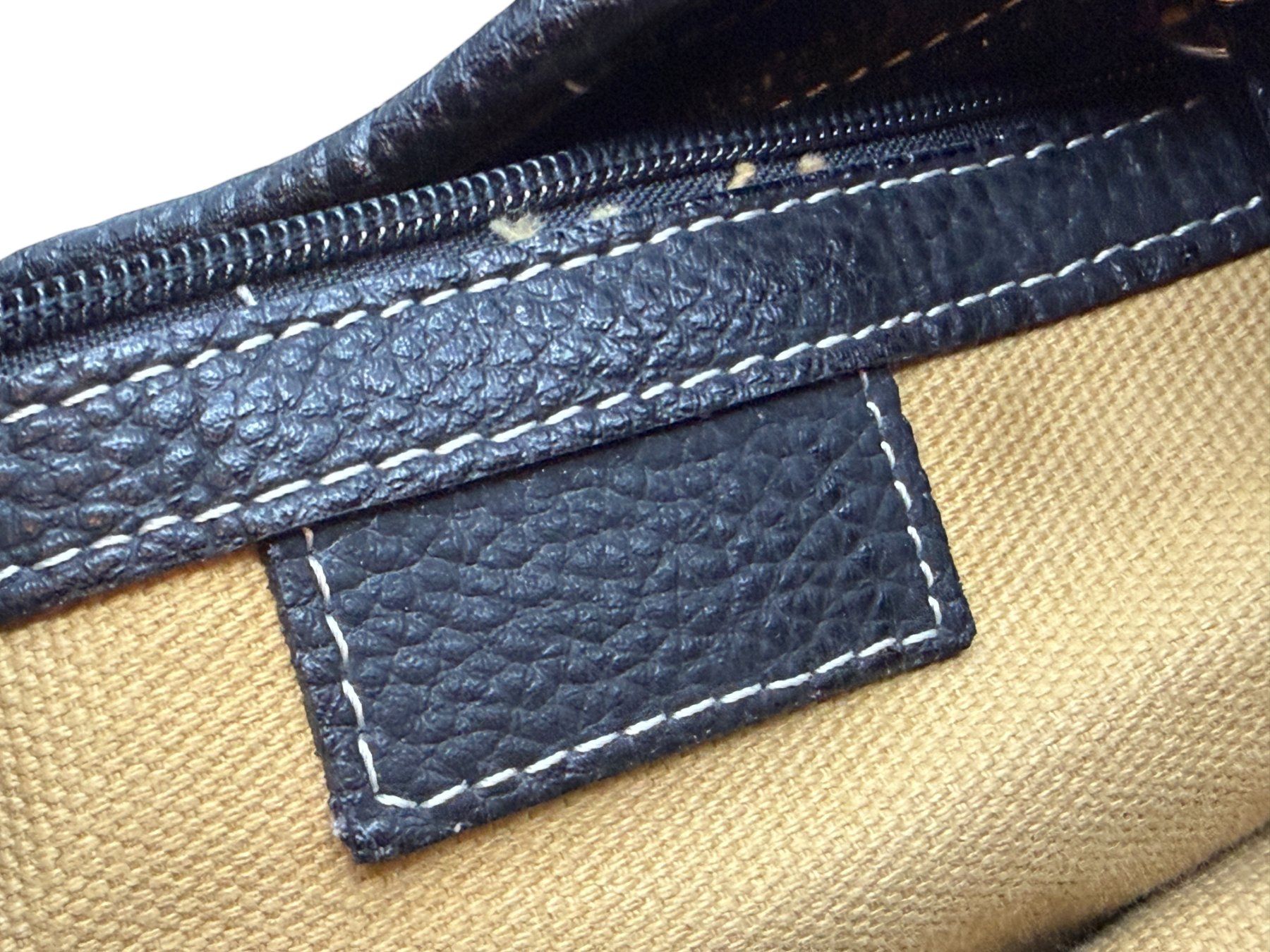 Borse da donna: Sac à main cabas en daim et cuir noir véritable – Usato da Morges venduto da magicle 8