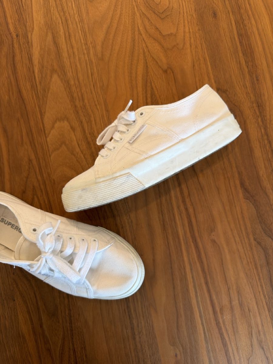 Superga Scarpe da donna: Superga weisse Leinenschuhe Gr. 39 – Usato da Zürich venduto da blancali 3