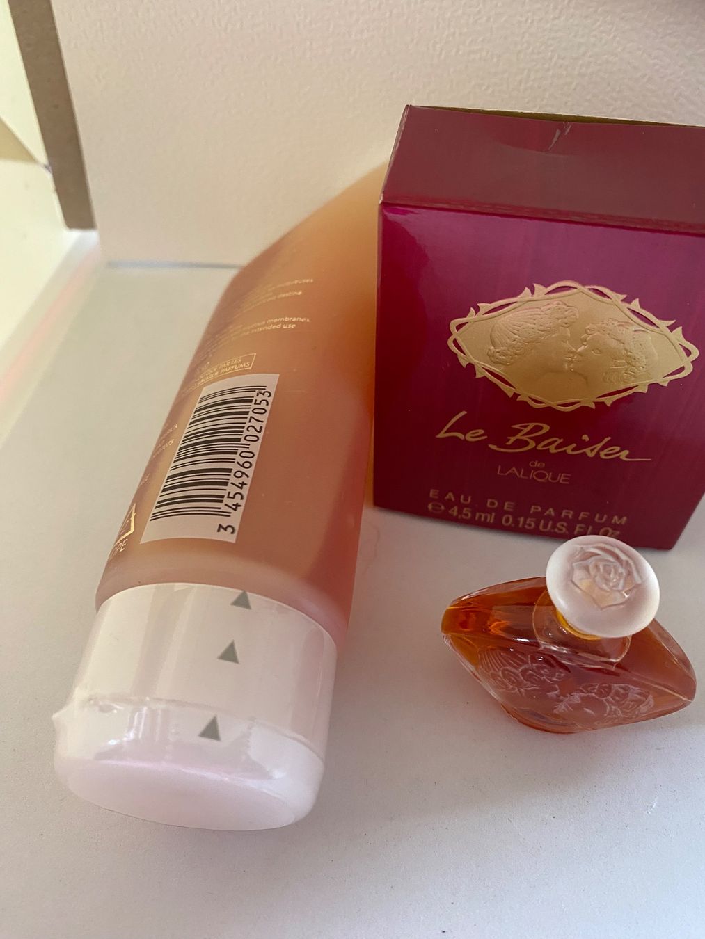 Lalique Profumi & Eau de Toilette: Lalique miniature et gel douche – Nuovo e nell'imballaggio originale da Bouveret venduto da wes_7zll 1