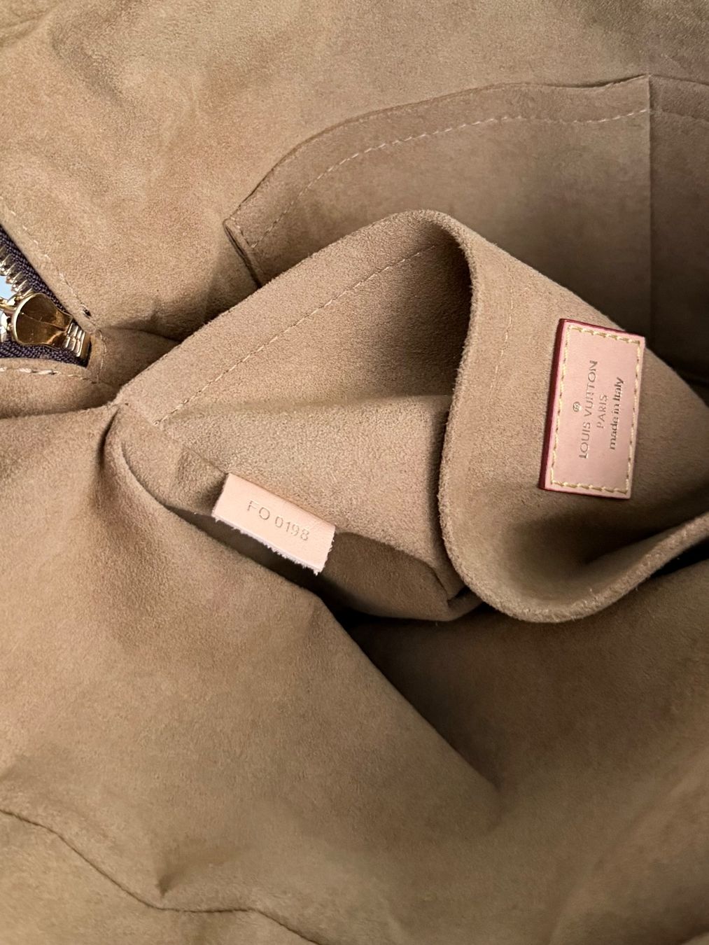 Louis Vuitton Borse da donna: Louis Vuitton Carryall MM – Usato da Reinach AG venduto da BisMad3 9