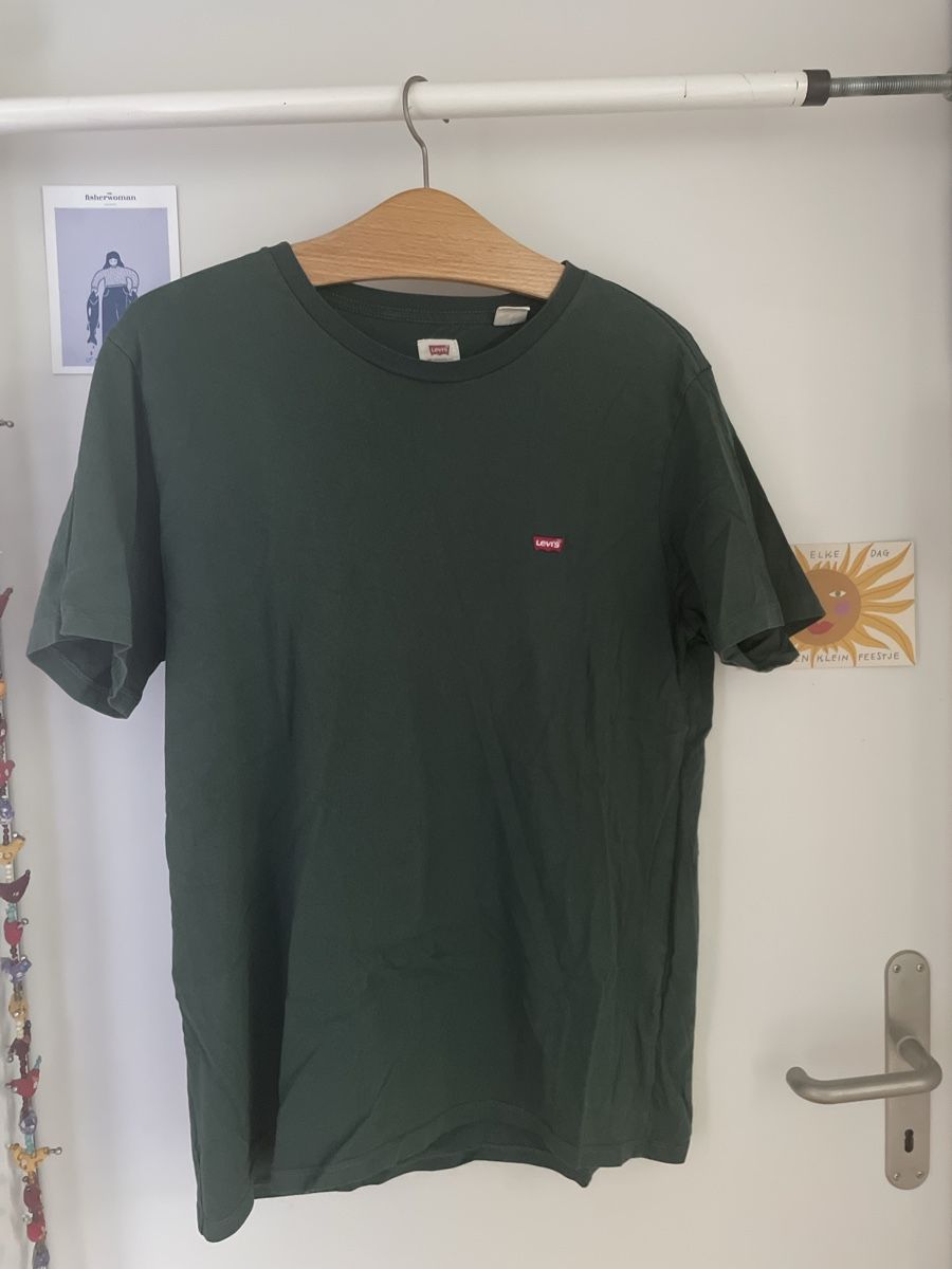 Levi's T-Shirts: Levis T-Shirt – Gebraucht aus Winterthur von Ga.-.li.-.Grue