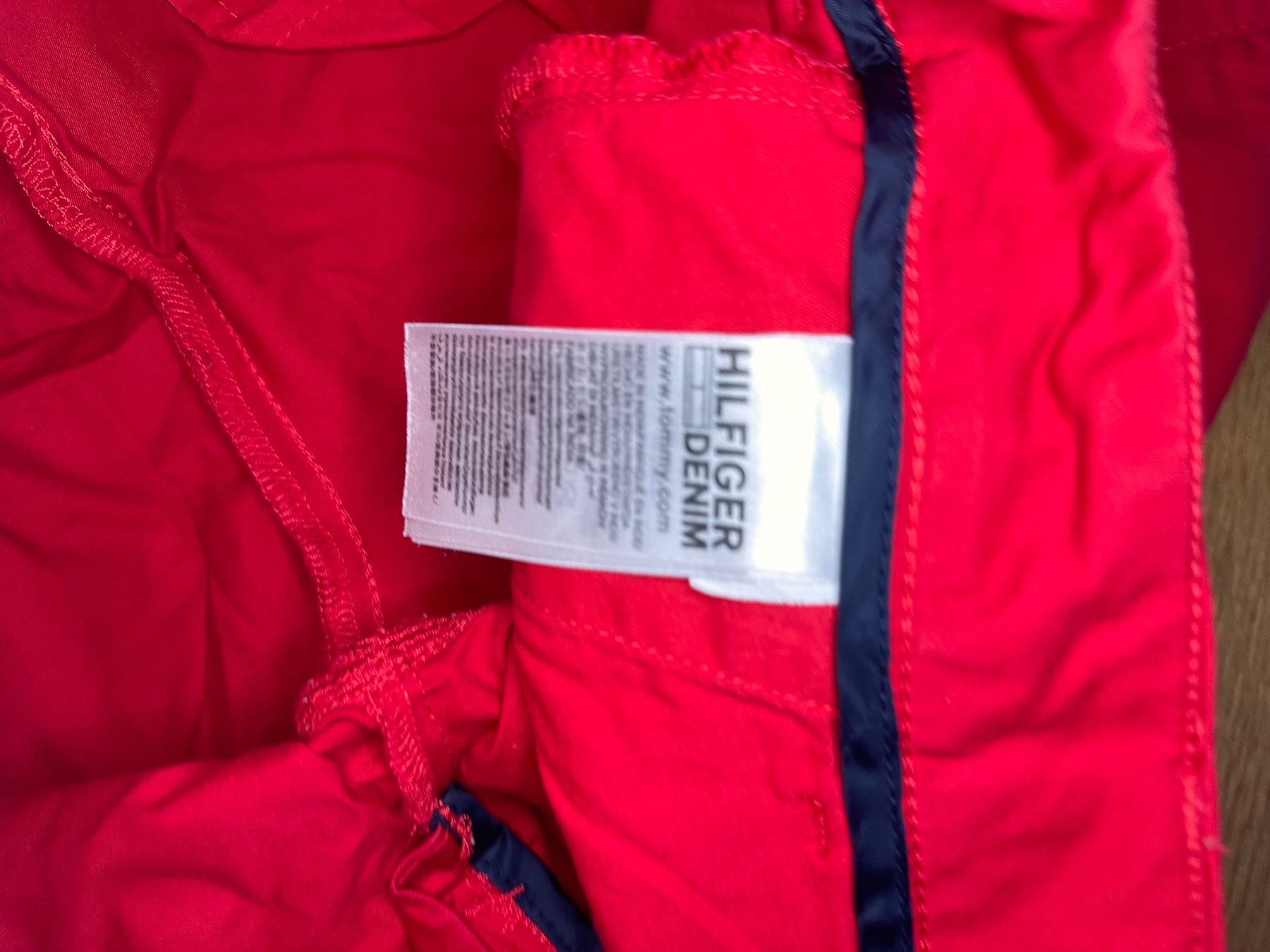 Tommy Hilfiger Pantalons: Hilfiger Shorts 27 – D'occasion à Pfaffhausen par Klaras_second_hand 3