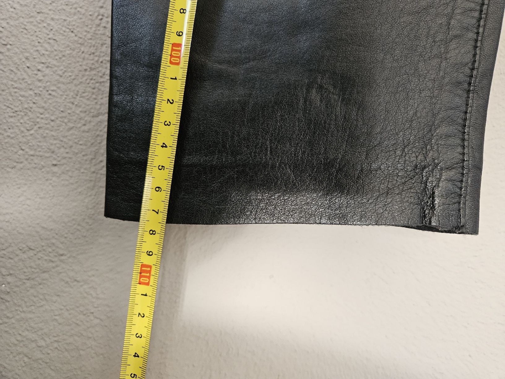 Pantaloni: Schwarze Lederhose Incognito – Usato da Eschenbach SG venduto da MarThu 4