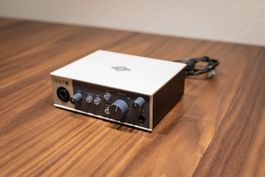 Universal Audio Volt 1 USB Recording Studio