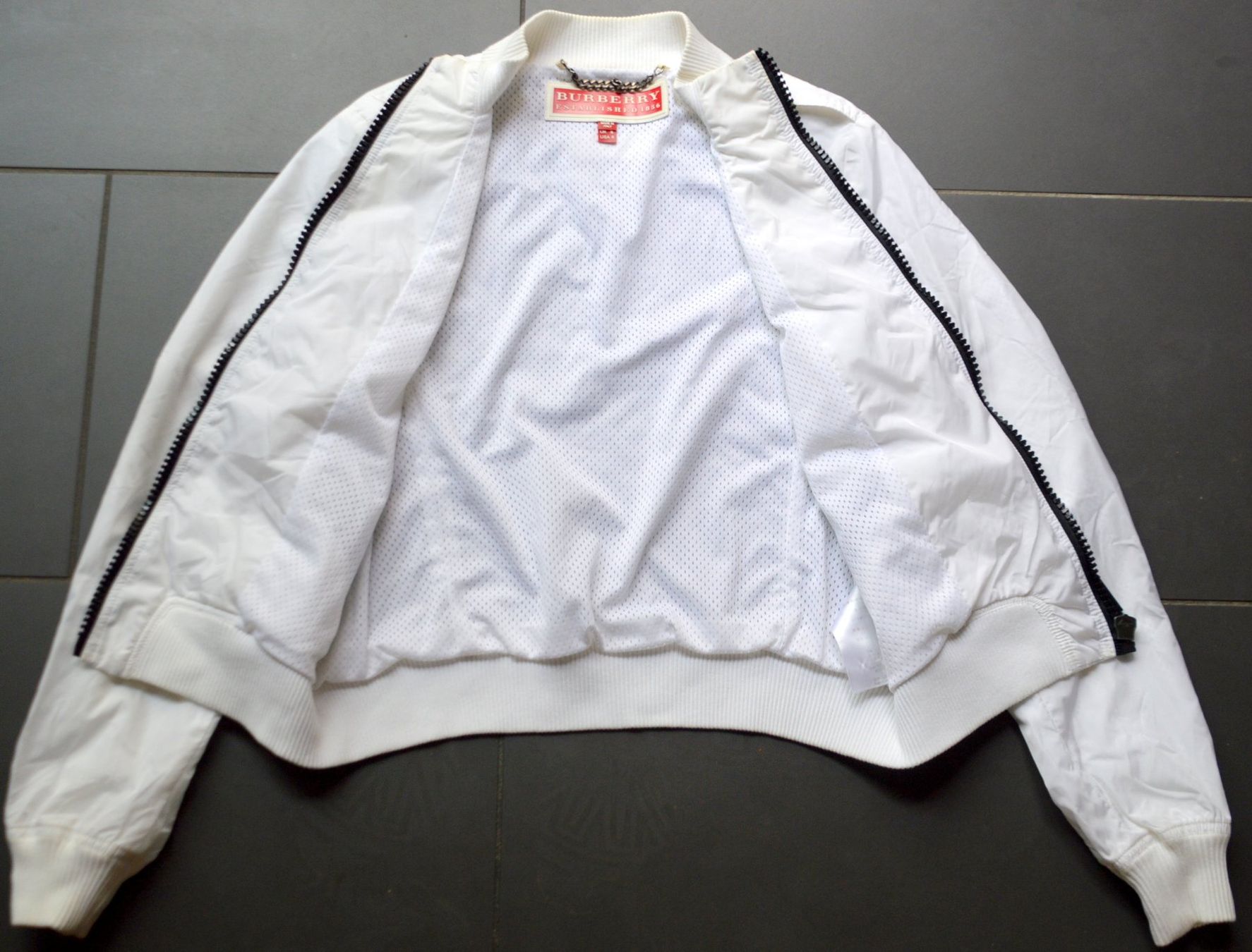 Burberry Giacche: Bomberjacke Burberry blouson veste .8 / 36 – Usato da Collonges venduto da arashee 2