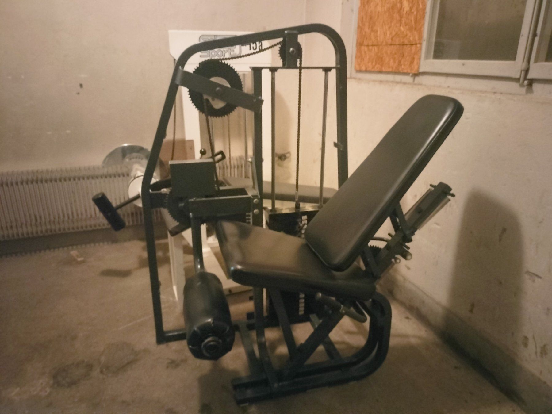 Nautilus Vélos d'appartement: Nautilus Beinstrecker normal – D'occasion à Wil SG par kaizzen 1