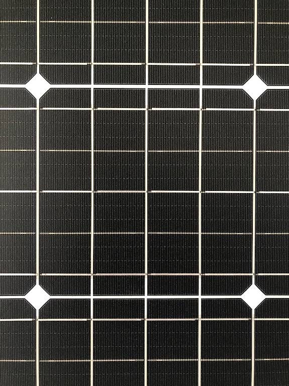 Dispositivi a energia solare: Solarpanel 110W inkl. Regler  – Usato da Innerberg venduto da Spidii 2