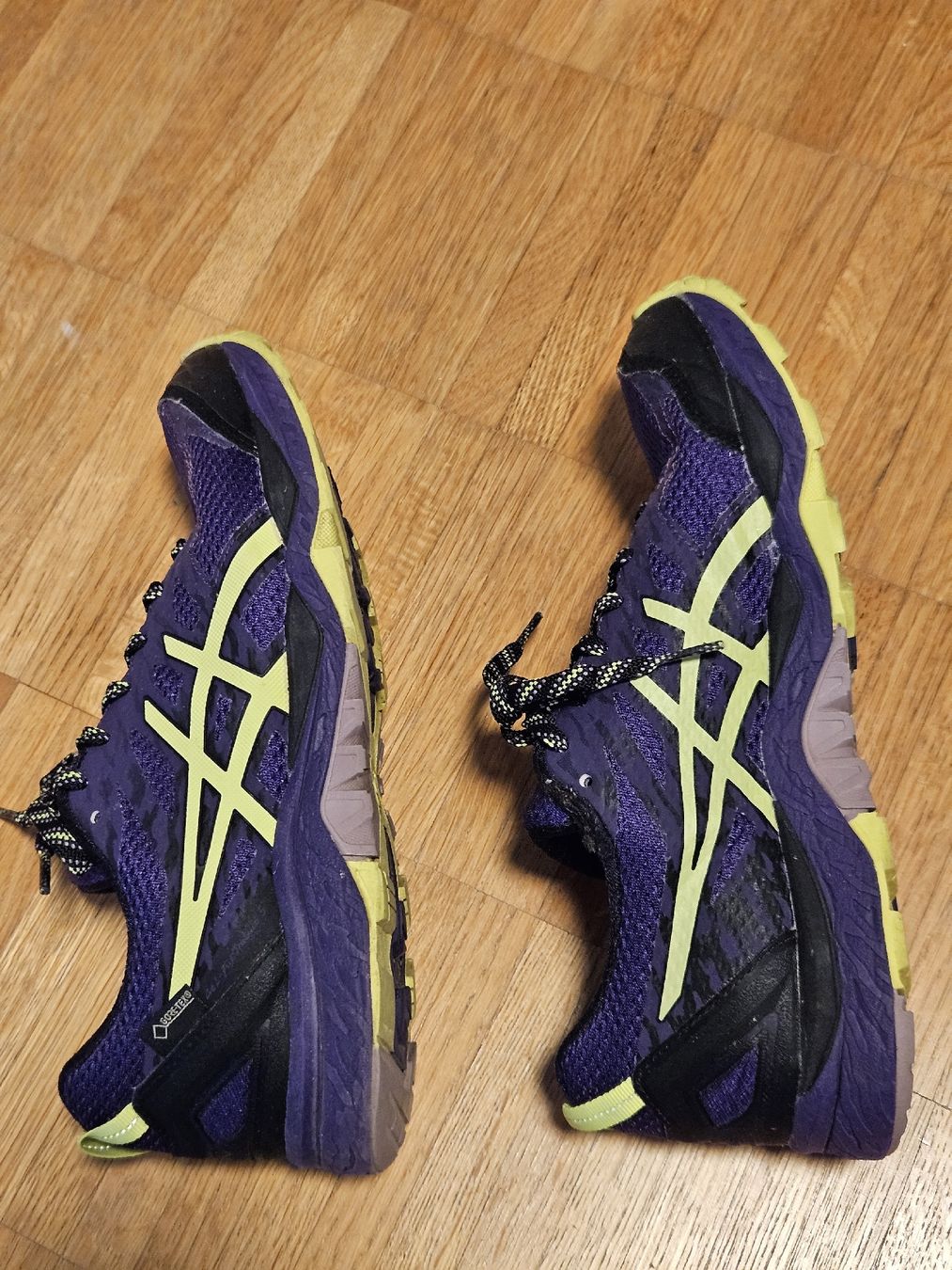 Asics Scarpe da uomo: Asics Crosstrail Schuhe – Usato da Lenzburg venduto da lau_nn7p 2