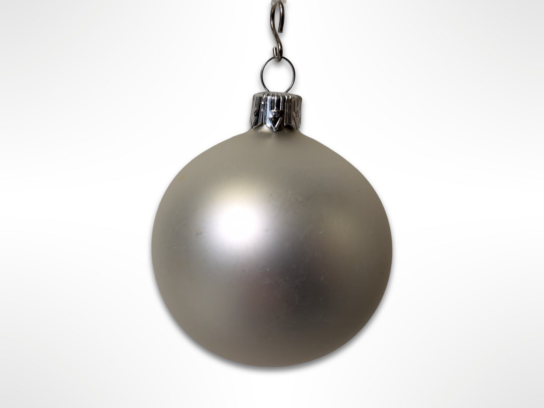 Tutte le decorazioni: Weihnachtskugeln weiss/beige/silber 242 Stück – Usato da Suhr venduto da Restwert_Suhr 4