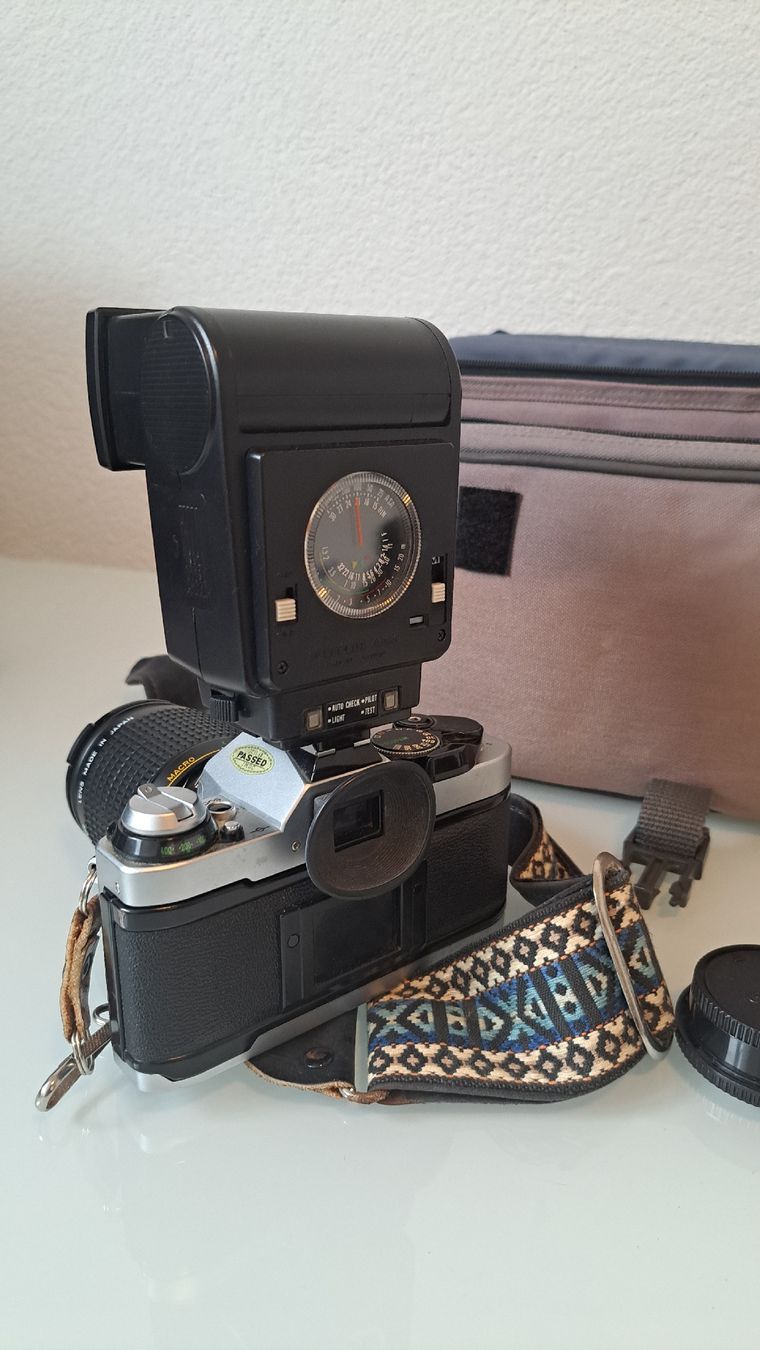 Canon Fotocamera: Canon AE1 Program mit viel Zubehör – Usato da Birmenstorf AG venduto da elo_m7gd 4