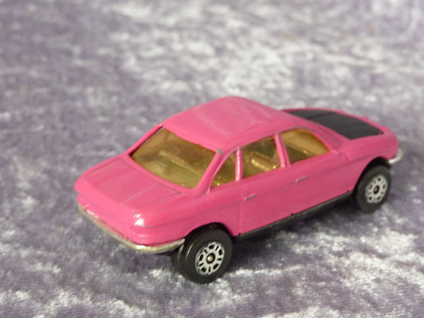 Corgi Toys Modellini d'auto: NSU RO 80 1:64 – Usato da Dürrenäsch venduto da Cobra1ch 2