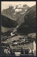 Kandersteg, Ortsansicht mit dem Bahnhof 