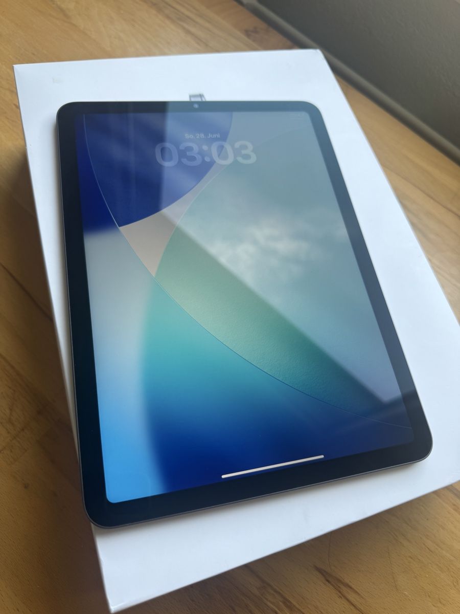 Apple Tablettes PC: iPad Air 5  M1  – Neuf (Voir description) à Bern par Picatcho 2