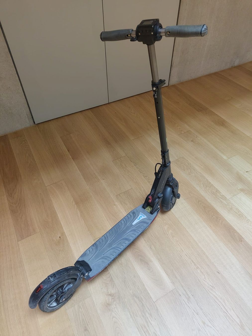 Scooter: Trotinette électrique etwow BOOSTER PLUS S+ – Usato da Renens VD venduto da Putchiron 1