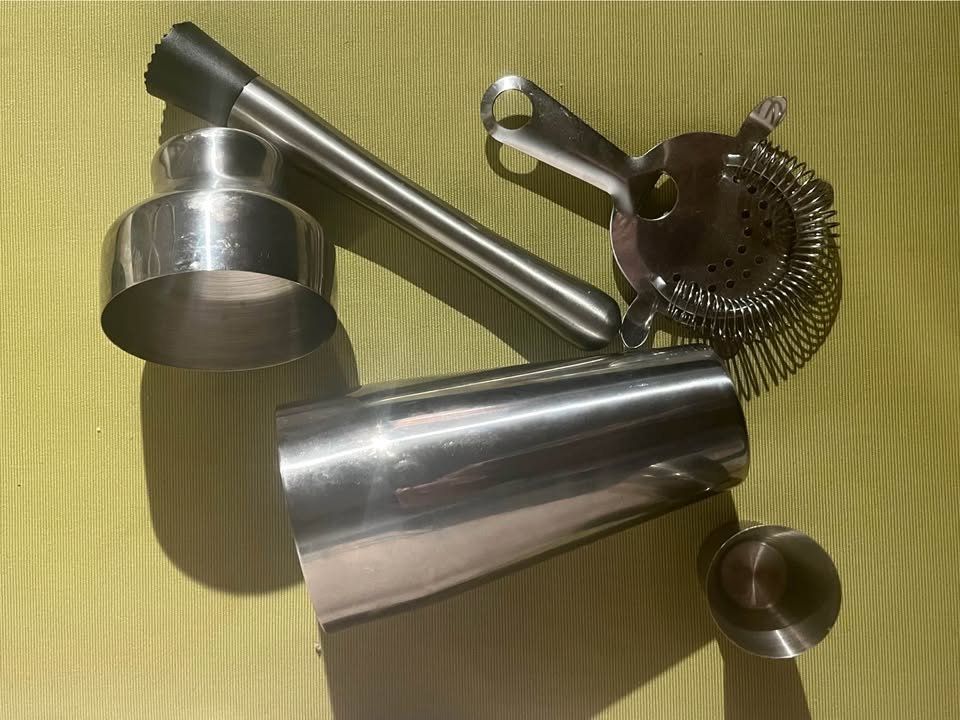 Set di piatti: Set cocktail (shaker etc.) – Nuovo (secondo la descrizione) da Puidoux venduto da jon_cqj8 1