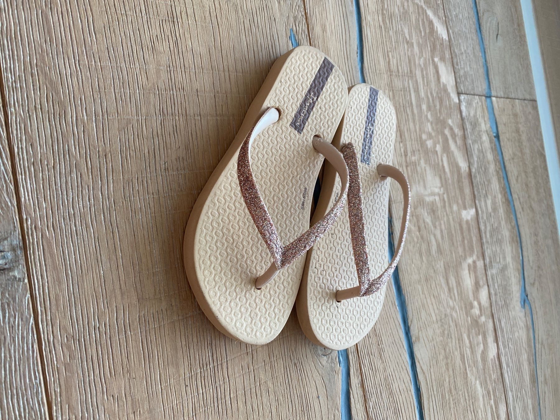 Ipanema Chaussures filles: Ipanema Flip Flops Gr. 29 – Neuf (Voir description) à Himmelried par Dievole