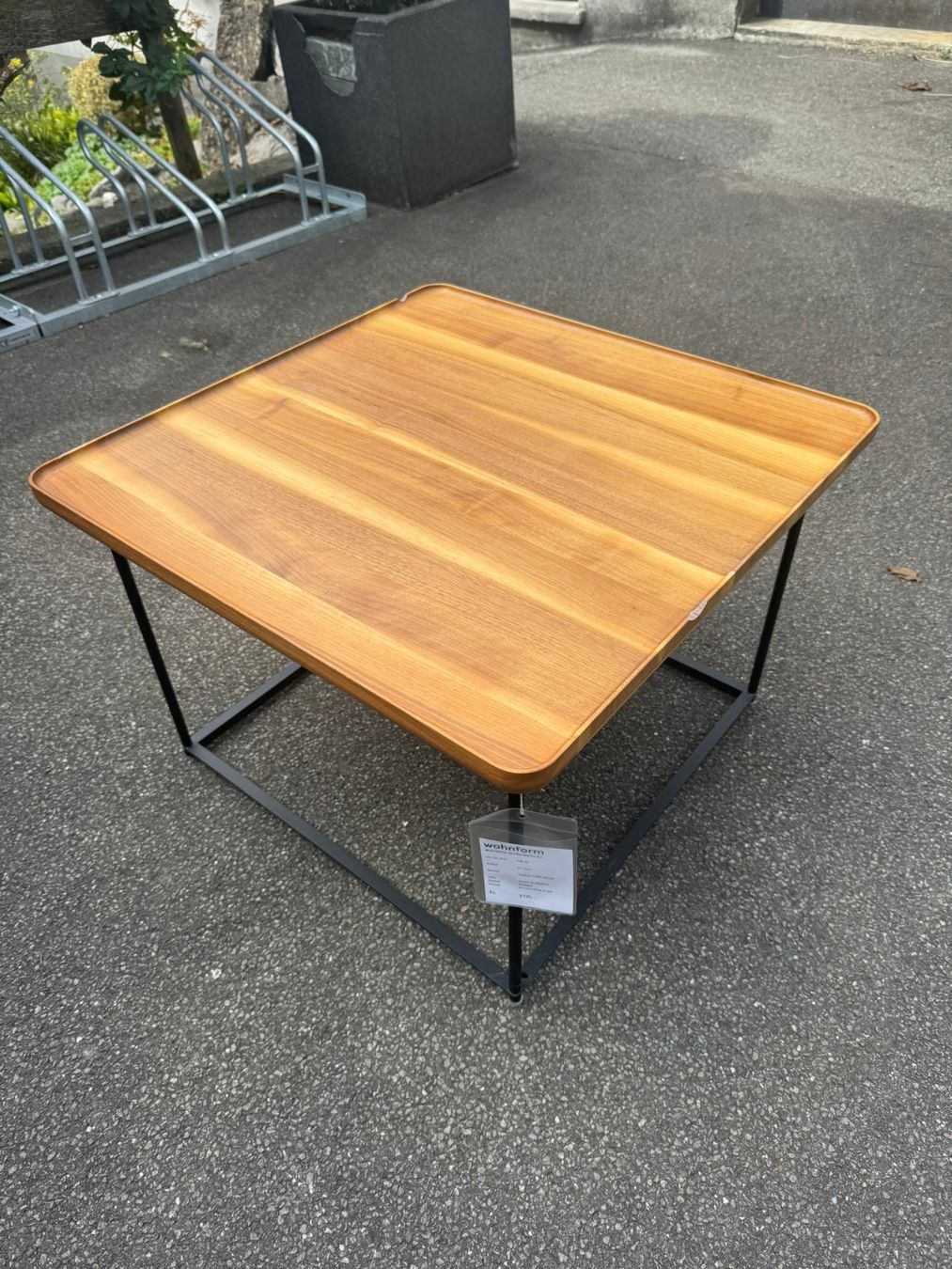 Tische: Cassina – Gebraucht aus Schwyz von wohnform