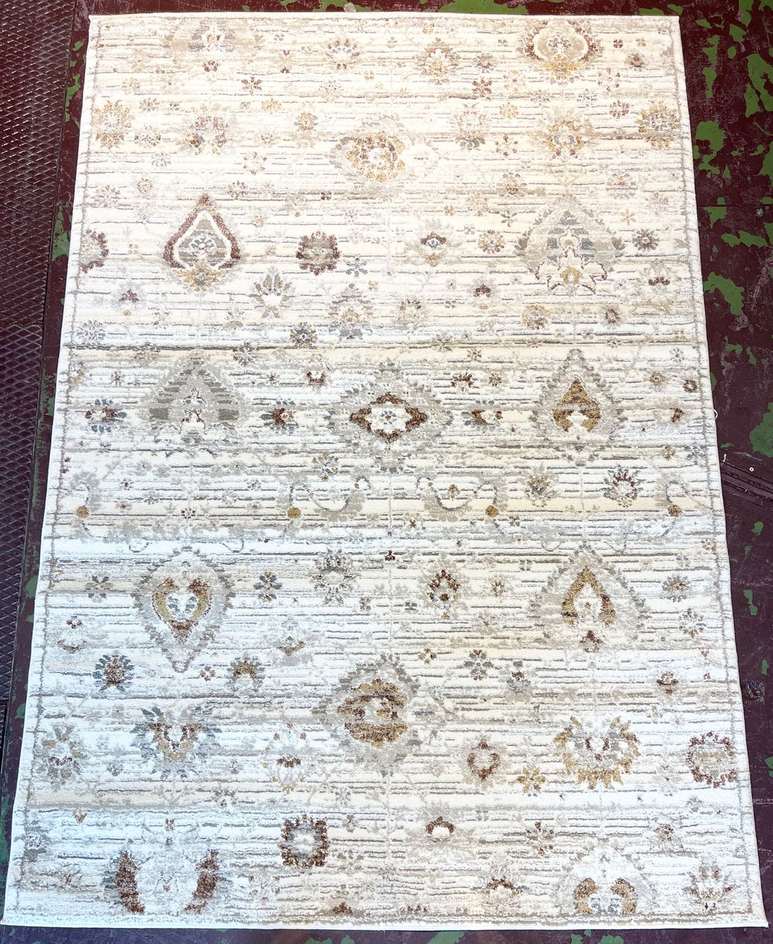 Teppiche: TEPPICH – Neu (gemäss Beschreibung) aus Zürich von NE-0