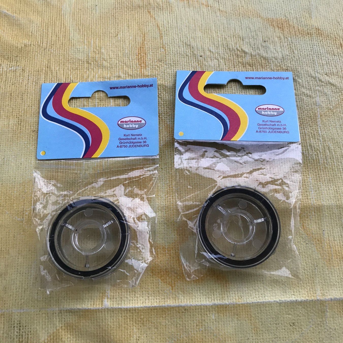 Tessuti: LOT STRETCHGUMMI SCHWARZ – Nuovo e nell'imballaggio originale da Ostermundigen venduto da Wyatt-Earp
