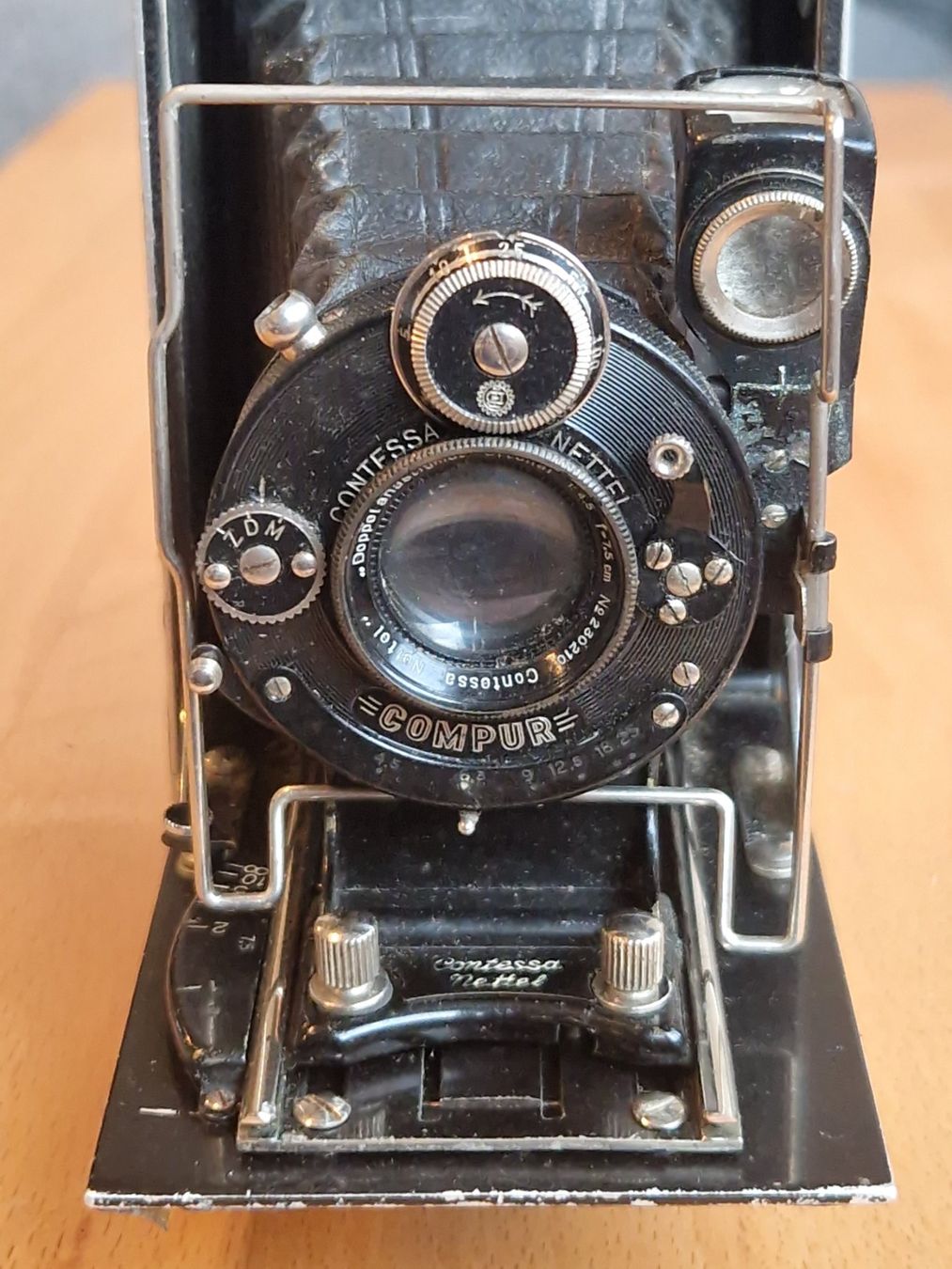 Appareil photo: Cocarette Kamera, Contessa-Nettel, 6x9cm – D'occasion à Zürich par schneiters 6
