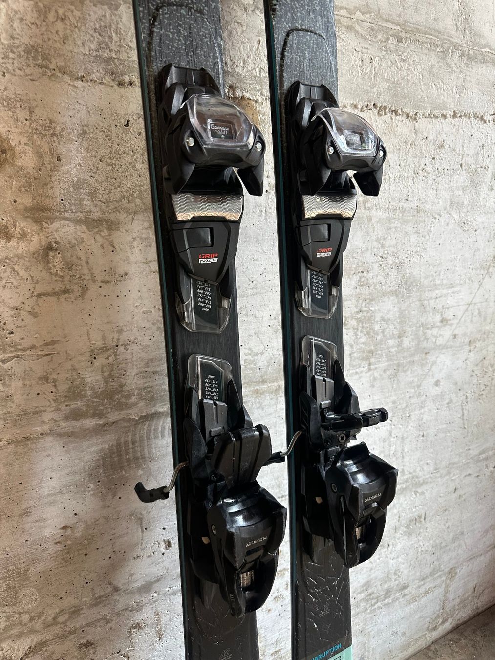K2 Sci: K2 Disruption Ski 160CM – Usato da Emmenbrücke venduto da karkarkar 2